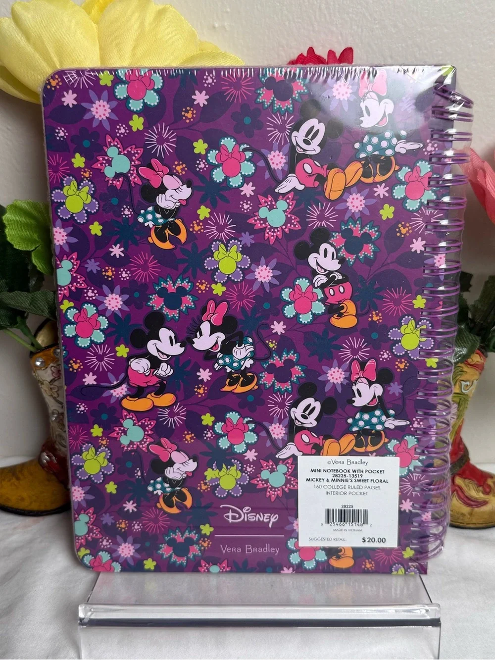NWT Vera Bradley Mickey & Minnie’s Sweet Floral Mini Notebook